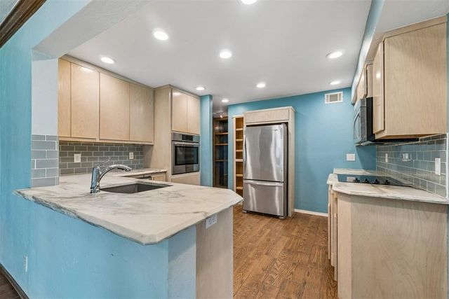 6000 N Pennsylvania Avenue 103, Oklahoma City, OK 73112