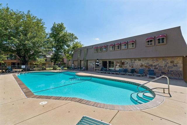 6000 N Pennsylvania Avenue 103, Oklahoma City, OK 73112