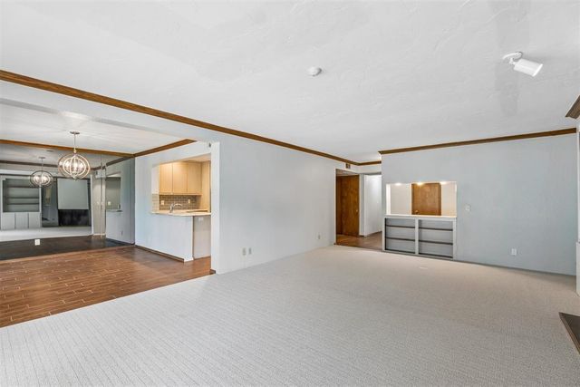 6000 N Pennsylvania Avenue 103, Oklahoma City, OK 73112