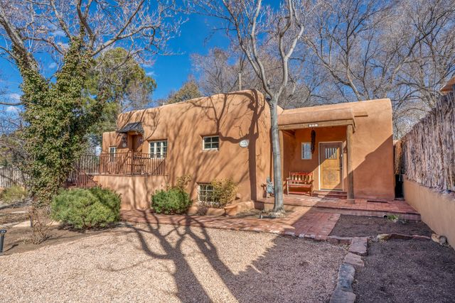 625 Garcia Street, Santa Fe, NM 87505