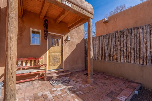 625 Garcia Street, Santa Fe, NM 87505