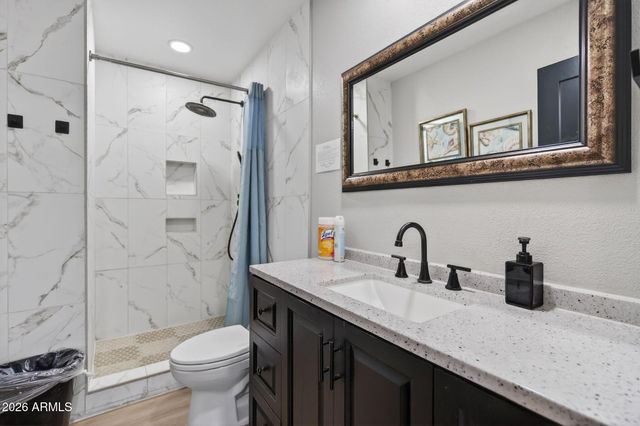 3502 W CINNABAR Avenue, Phoenix, AZ 85051