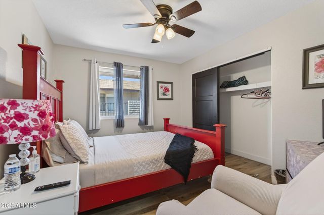 3502 W CINNABAR Avenue, Phoenix, AZ 85051