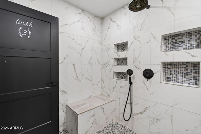 3502 W CINNABAR Avenue, Phoenix, AZ 85051