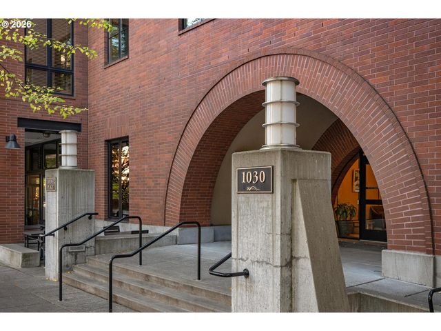 1030 Nw JOHNSON St 219, Portland, OR 97209