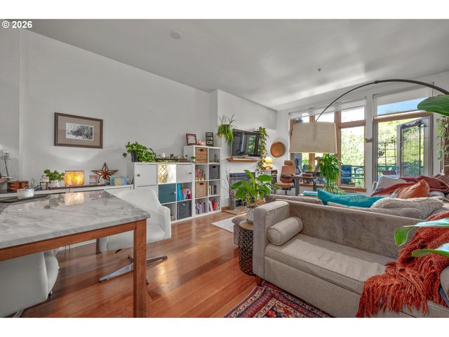 1030 Nw JOHNSON St 219, Portland, OR 97209