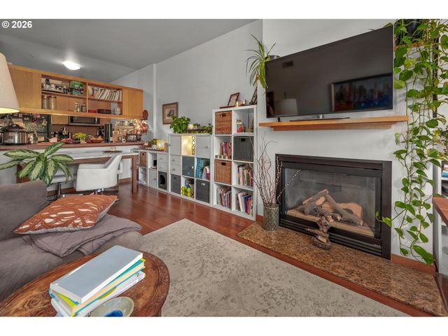 1030 Nw JOHNSON St 219, Portland, OR 97209