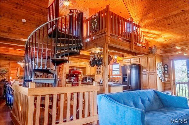 24606 Pike 248, Louisiana, MO 63353