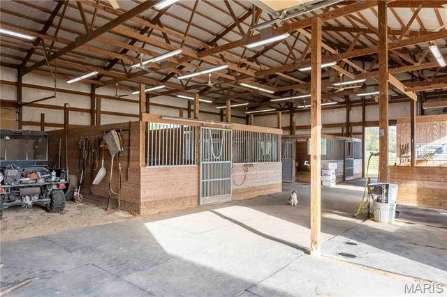 24606 Pike 248, Louisiana, MO 63353