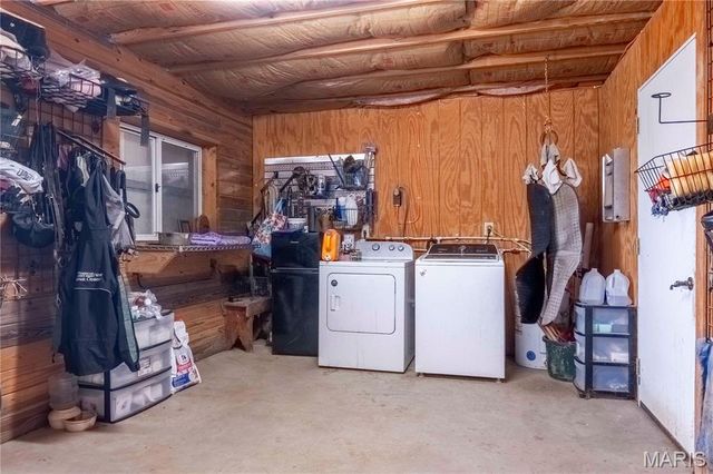 24606 Pike 248, Louisiana, MO 63353