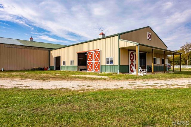 24606 Pike 248, Louisiana, MO 63353