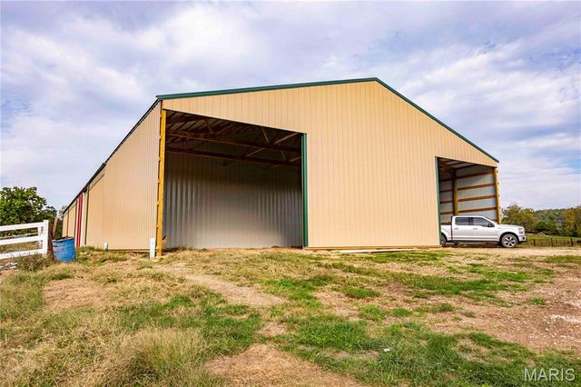 24606 Pike 248, Louisiana, MO 63353