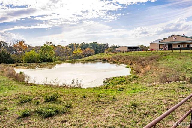 24606 Pike 248, Louisiana, MO 63353