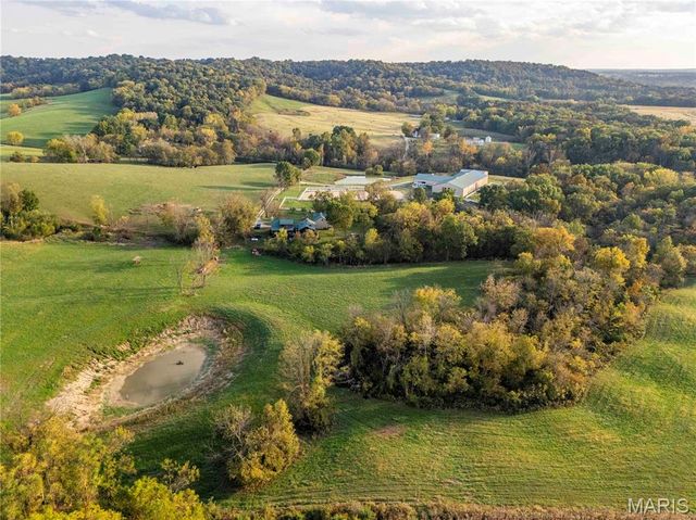 24606 Pike 248, Louisiana, MO 63353