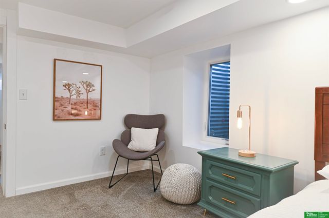 5519 NW Radial Highway, Omaha, NE 68104