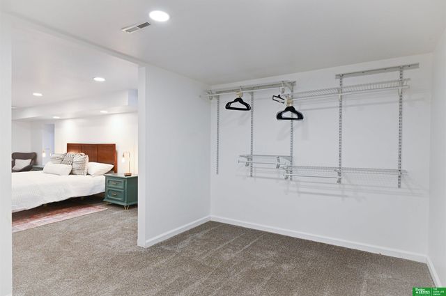 5519 NW Radial Highway, Omaha, NE 68104