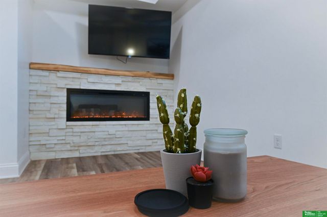 5519 NW Radial Highway, Omaha, NE 68104