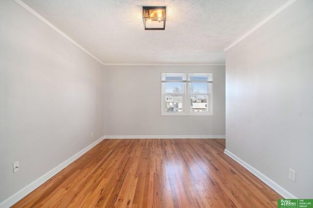 5519 NW Radial Highway, Omaha, NE 68104