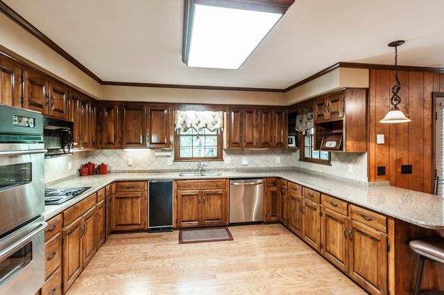 6372 Chickering Cir, Nashville, TN 37215