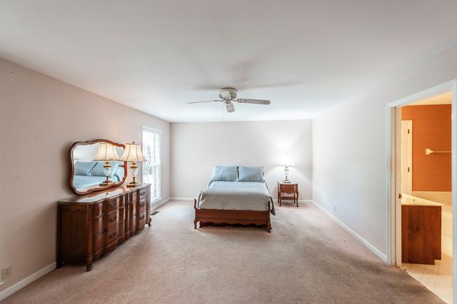 6372 Chickering Cir, Nashville, TN 37215