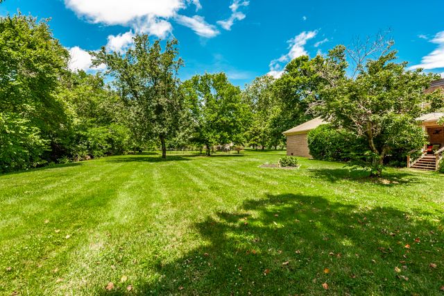 6372 Chickering Cir, Nashville, TN 37215