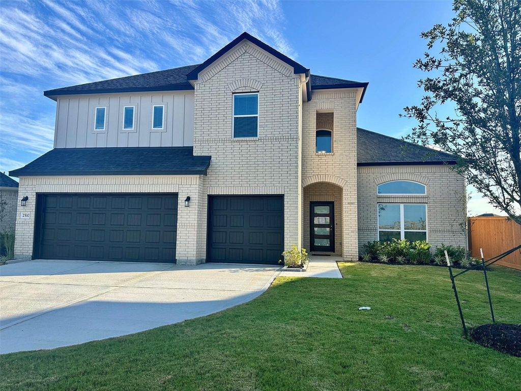 2510 Shallow Lake Lane, Iowa Colony, TX 77583