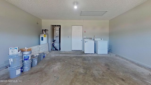 1639 SPRING BRANCH Drive W, Jacksonville, FL 32221