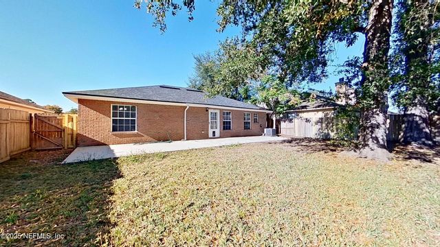 1639 SPRING BRANCH Drive W, Jacksonville, FL 32221