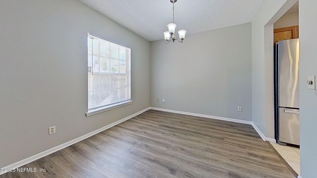 1639 SPRING BRANCH Drive W, Jacksonville, FL 32221