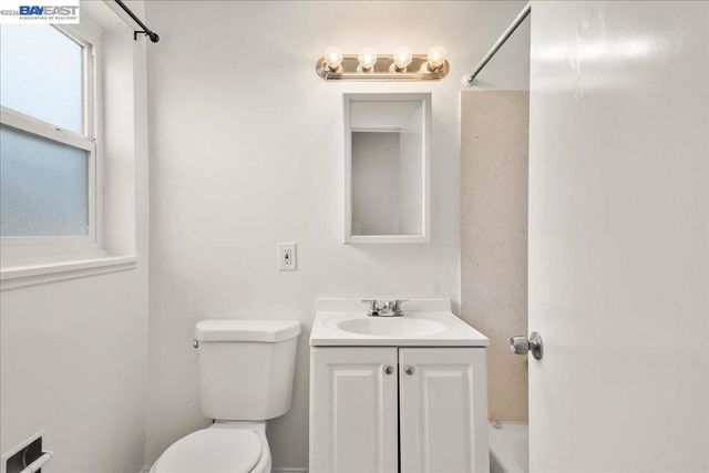 184 A St, Hayward, CA 94541