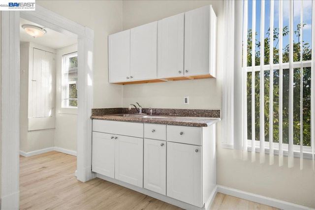 184 A St, Hayward, CA 94541