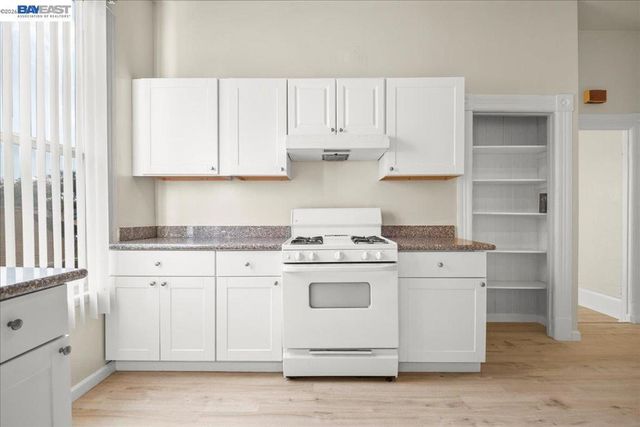 184 A St, Hayward, CA 94541