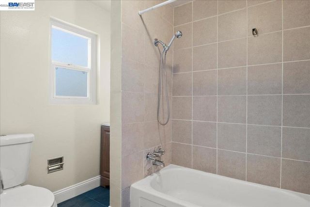 184 A St, Hayward, CA 94541