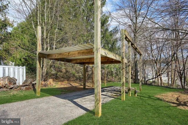 223 N 3RD ST, New Freedom, PA 17349