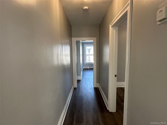 87 Broadway 2, Newburgh, NY 12550