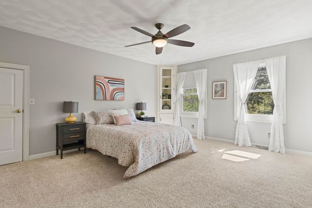 1220 38th Avenue Court, Rock Island, IL 61201