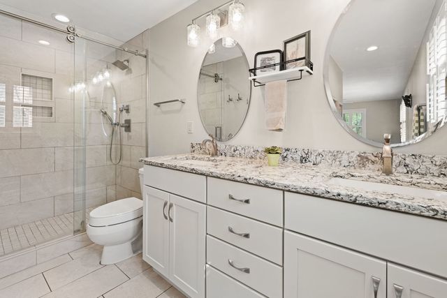 1220 38th Avenue Court, Rock Island, IL 61201