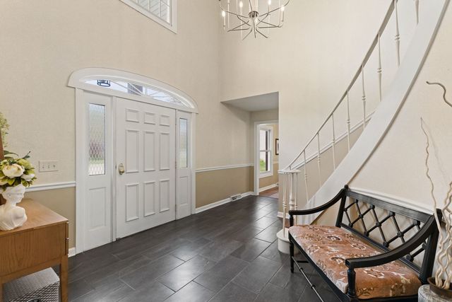 1220 38th Avenue Court, Rock Island, IL 61201