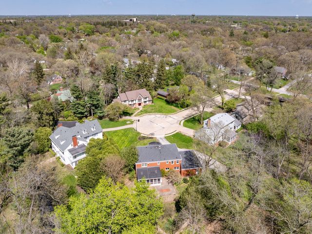 1220 38th Avenue Court, Rock Island, IL 61201
