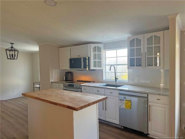 4768 Lobelia Road, Vass, NC 28394
