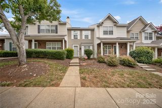 6086 Cougar Lane, Charlotte, NC 28269