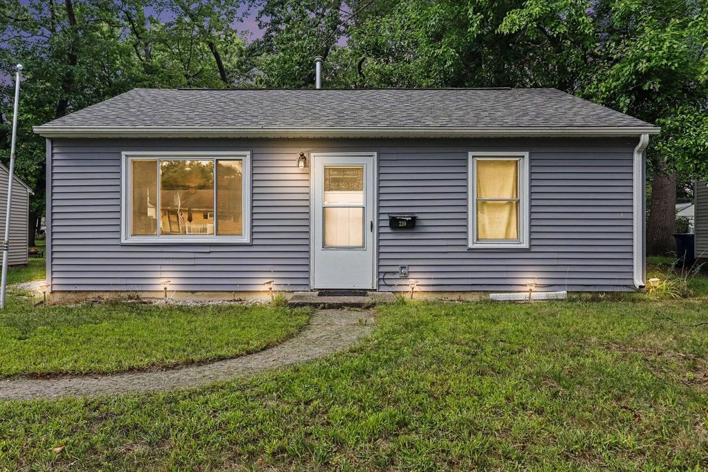 210 W Spaulding Avenue W, Battle Creek City, MI 49037