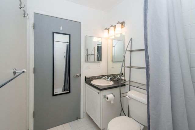 3007 Forest Creek Court, Ann Arbor, MI 48108