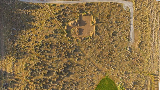 E Carel Ln, West Richland, WA 99353