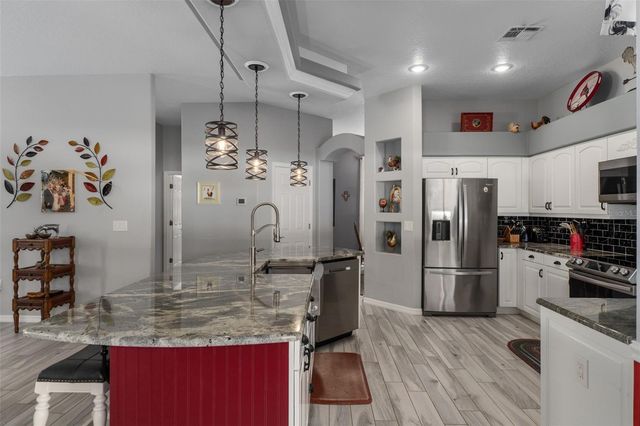 4444 HANSEN TRAIL, Brooksville, FL 34604