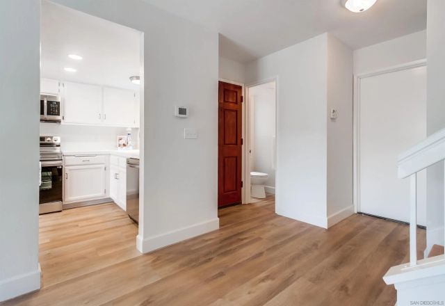 2957 Lexington Circle, Carlsbad, CA 92010