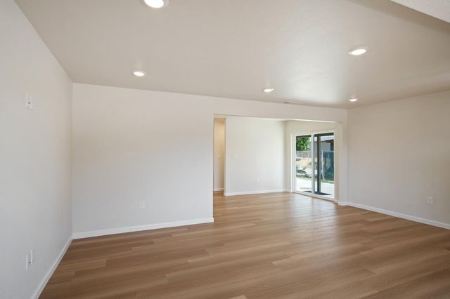 3447 Manchester Rd, Atwater, CA 95301