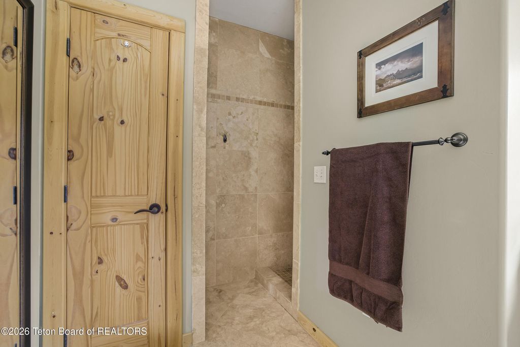 49 S DELL CREEK, Alpine, WY 83128 photo 31