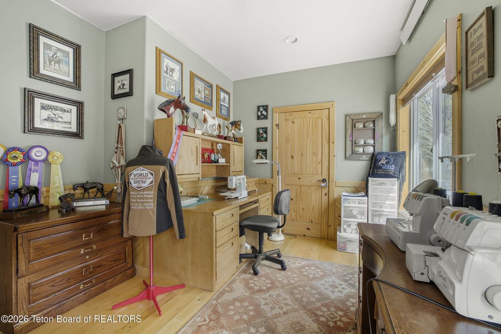 49 S DELL CREEK, Alpine, WY 83128 photo 38