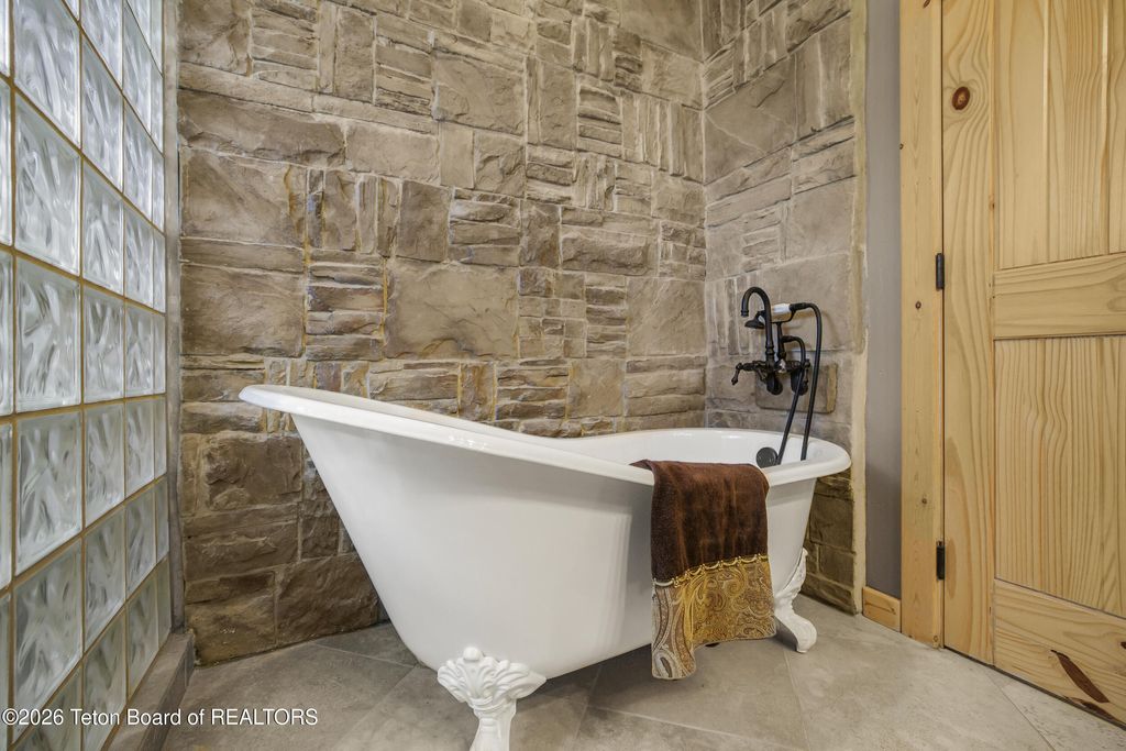 49 S DELL CREEK, Alpine, WY 83128 photo 40